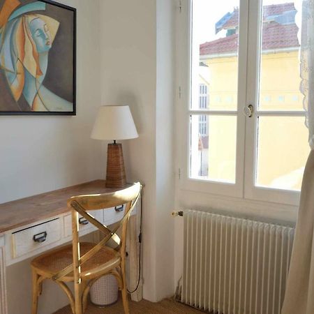 Aux 3 Lits Qui Chantent - Au Village Vence Exteriér fotografie
