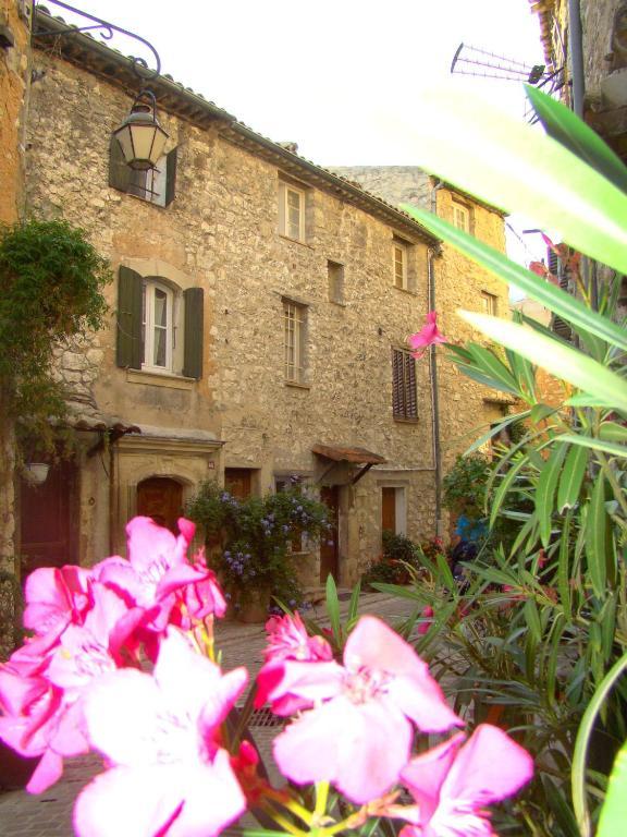 Aux 3 Lits Qui Chantent - Au Village Vence Exteriér fotografie