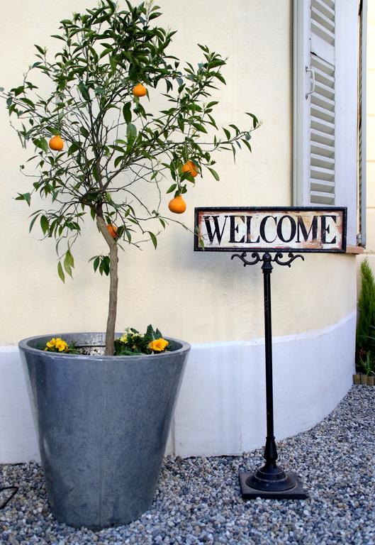 Aux 3 Lits Qui Chantent - Au Village Vence Exteriér fotografie